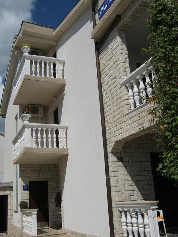 Apartments Nestor Tribalj المظهر الخارجي الصورة