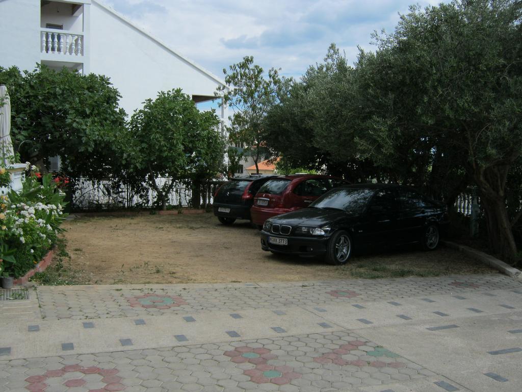 Apartments Nestor Tribalj المظهر الخارجي الصورة