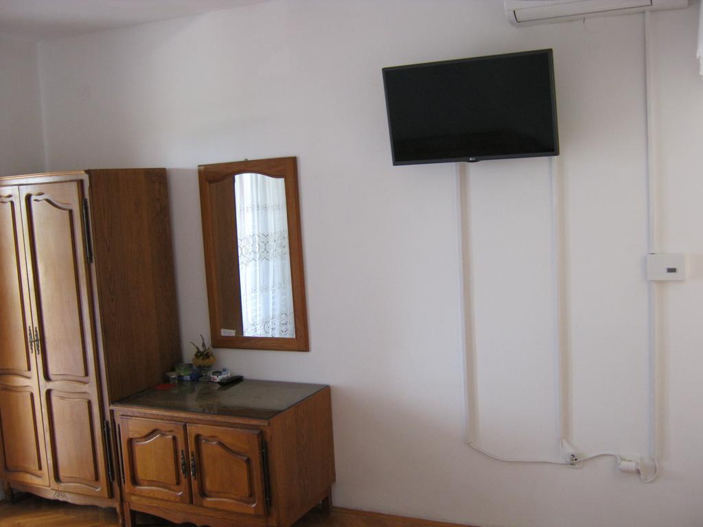 Apartments Nestor Tribalj المظهر الخارجي الصورة