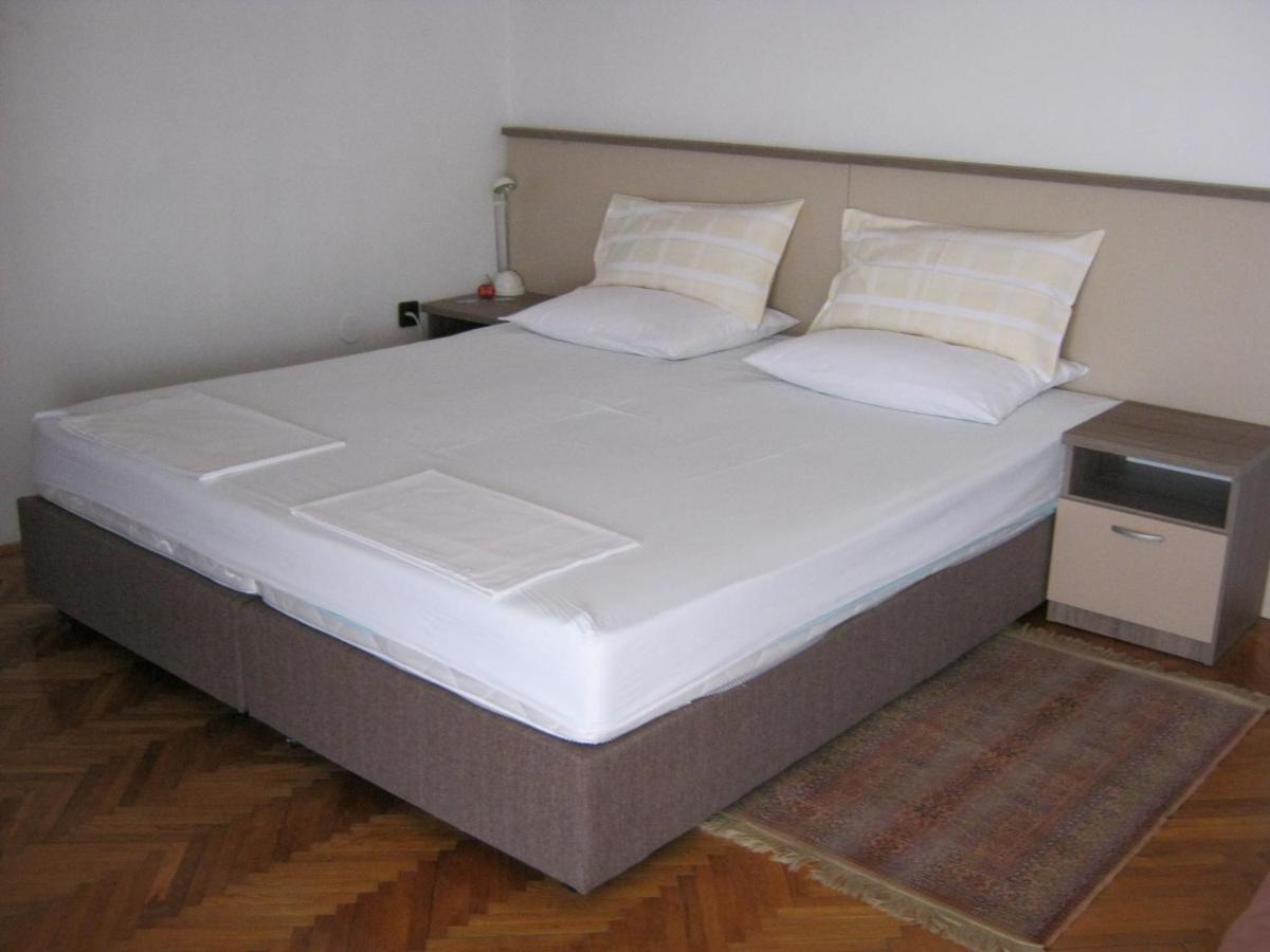 Apartments Nestor Tribalj المظهر الخارجي الصورة